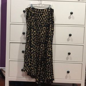 Leopard skirt